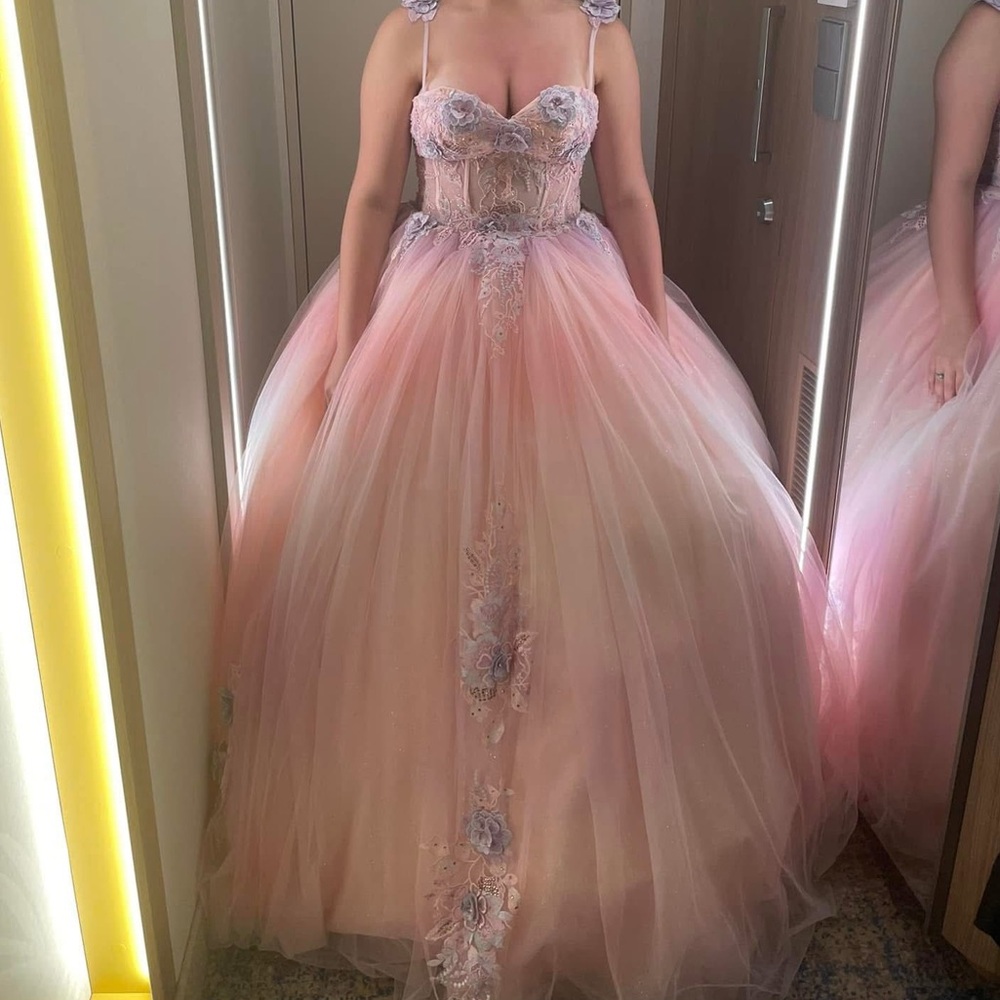 Sweet 16 dress